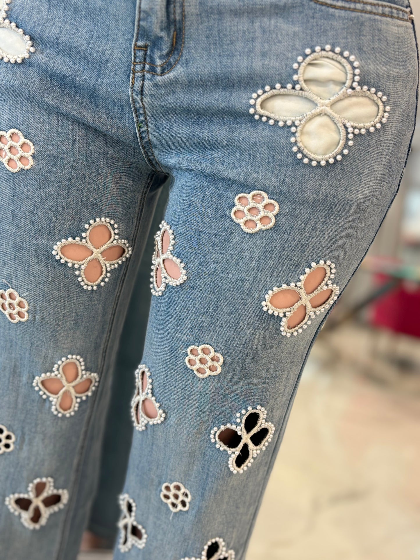 Flores con Perlas Jeans