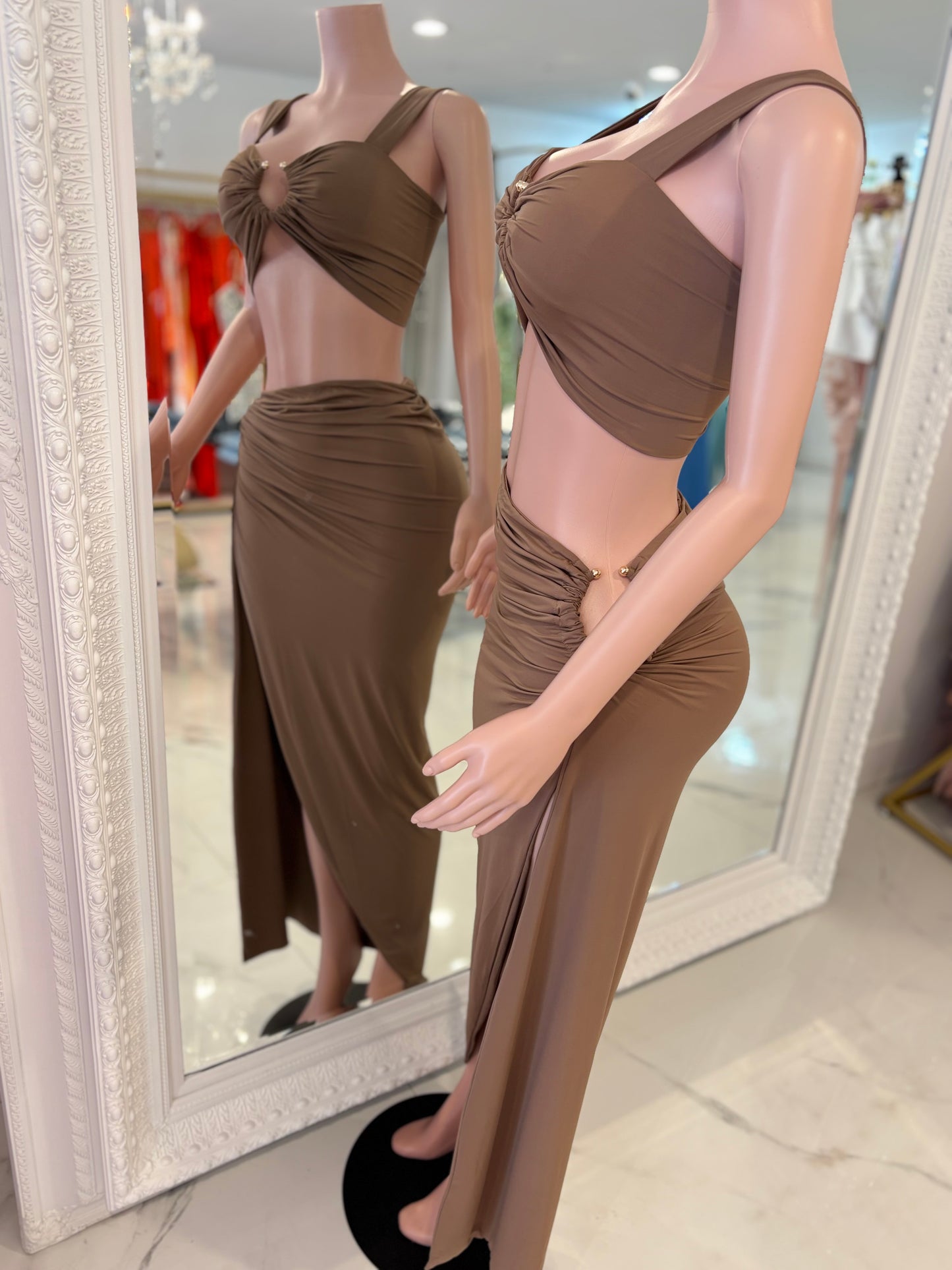 Carefree Aura Linen Skirt Set Nude