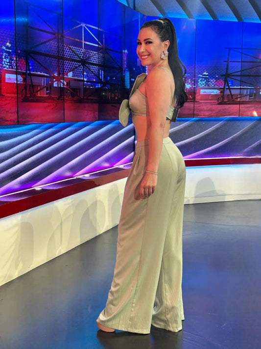 Don’t Look At My Petals Pant Set