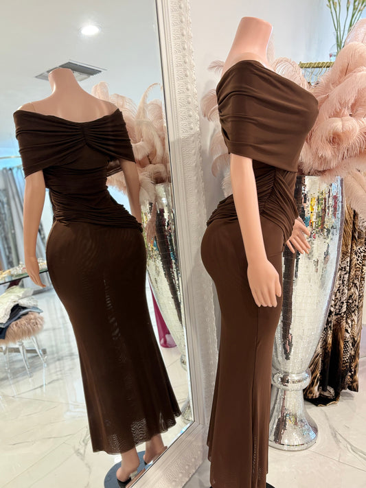 Beauty in the Mirror Maxi Dress Brown