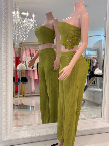 Distracción Crochet Pants Set