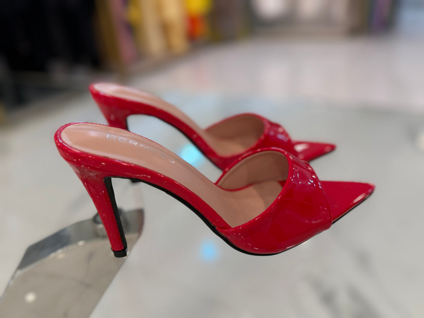 Elegante shoes Red