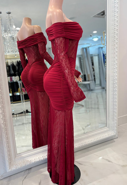 Mony Essence Lace Ruched Maxi Dress Rojo Vino