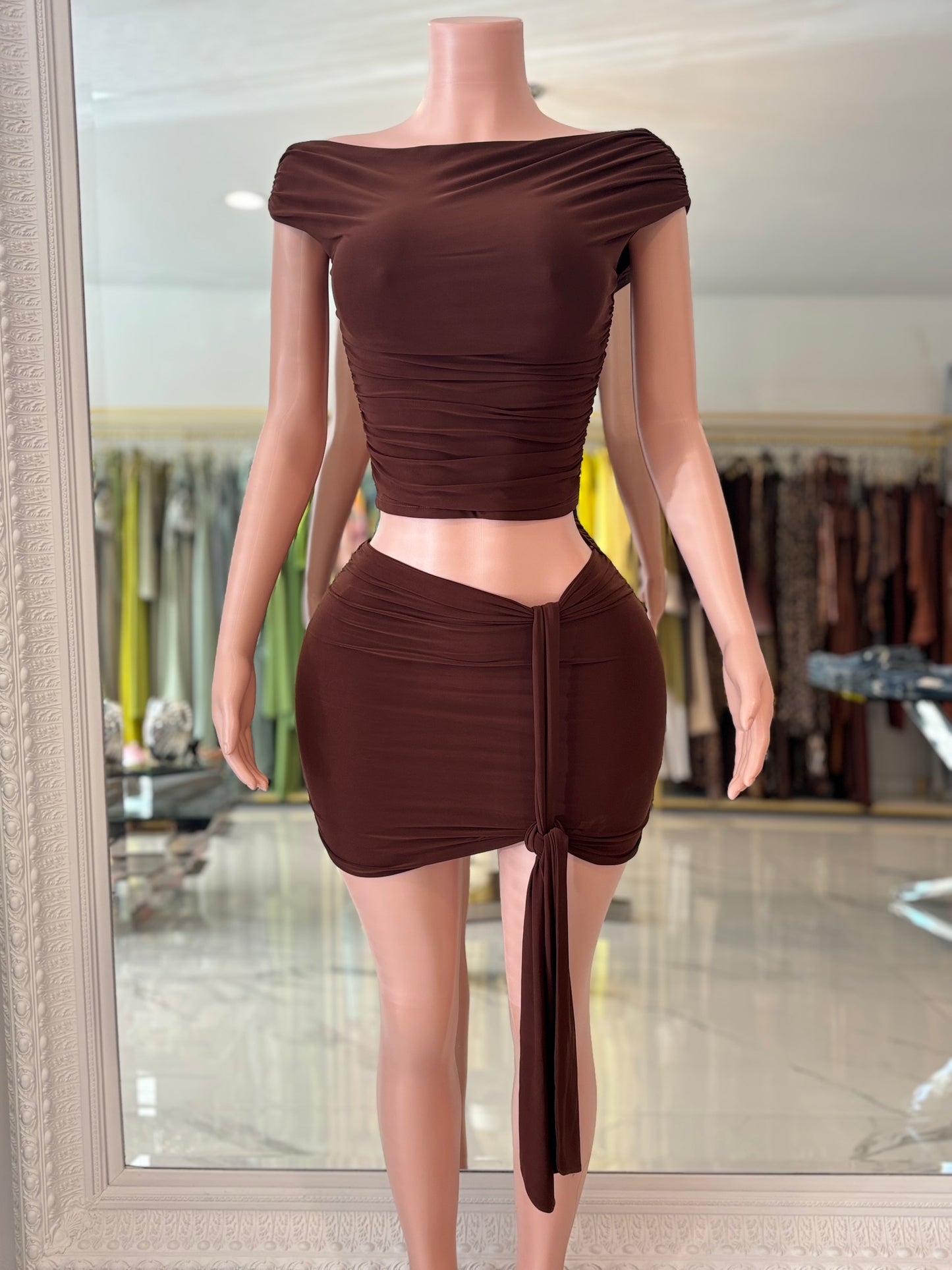Cutella Skirt Set Brown