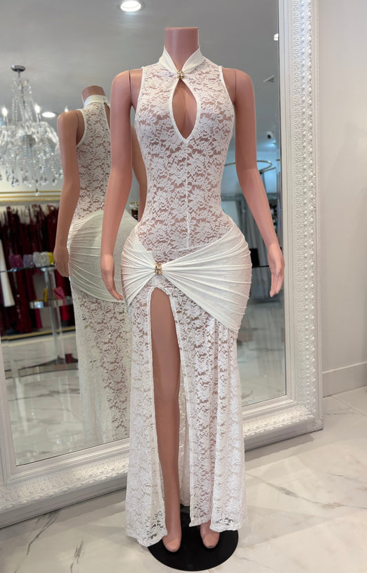 Do I Mesmerize You Maxi Dress White