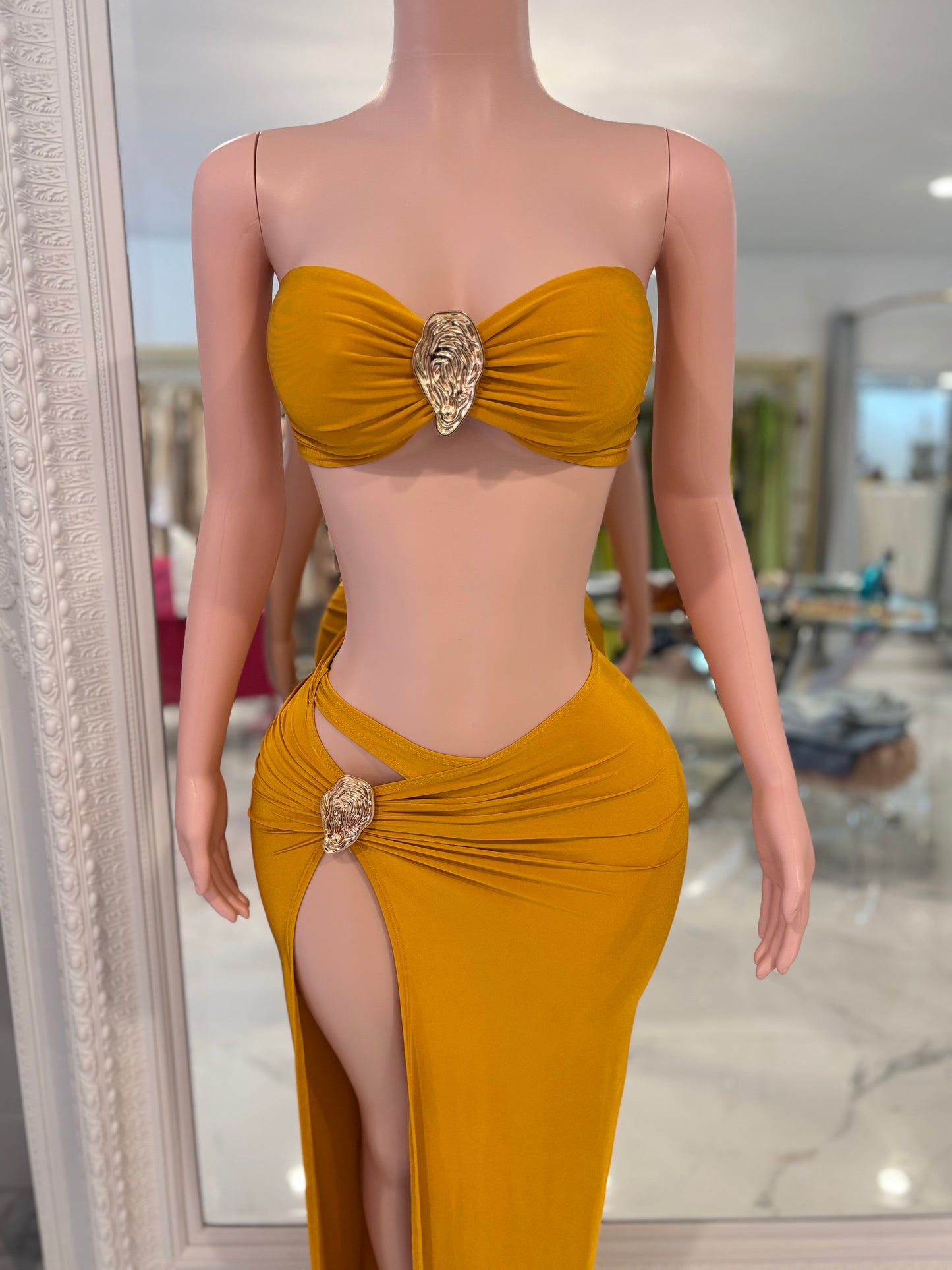 Rosette Mirage Ruched Skirt Set Yellow