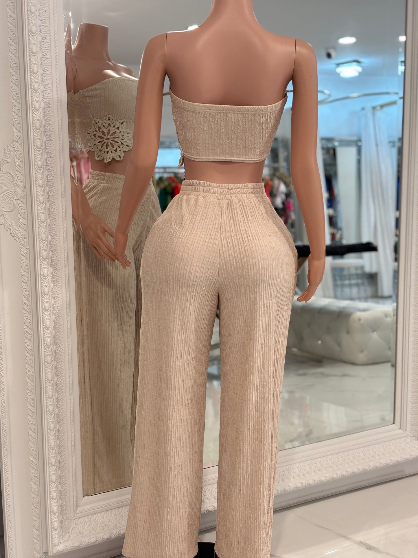 Distracción Crochet Pants Set