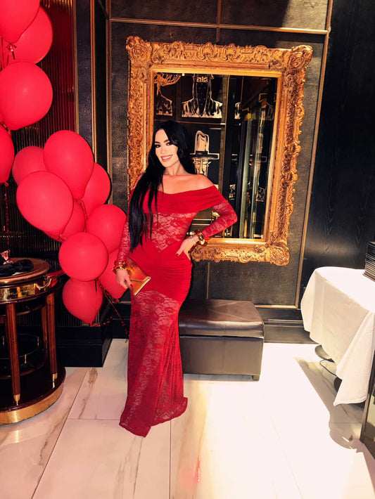 Mony Essence Lace Ruched Maxi Dress Rojo Vino