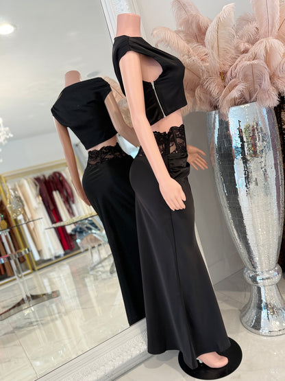 Allow Me to Lead The Way Skirt Set Black