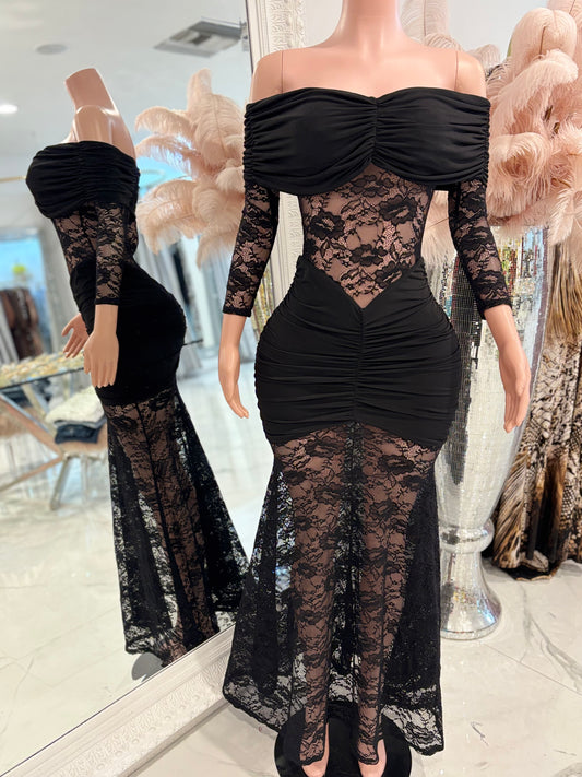 Mony Essence Lace Ruched Maxi Dress Black