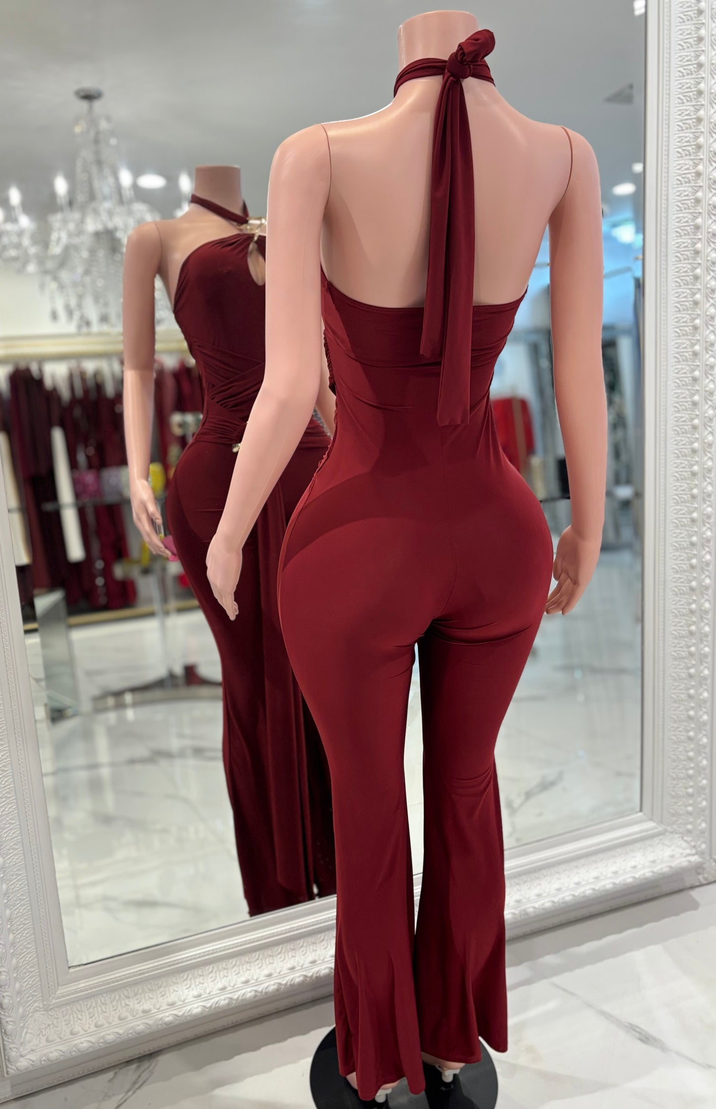 It´s All Just an Act Jumpsuit Rojo Vino
