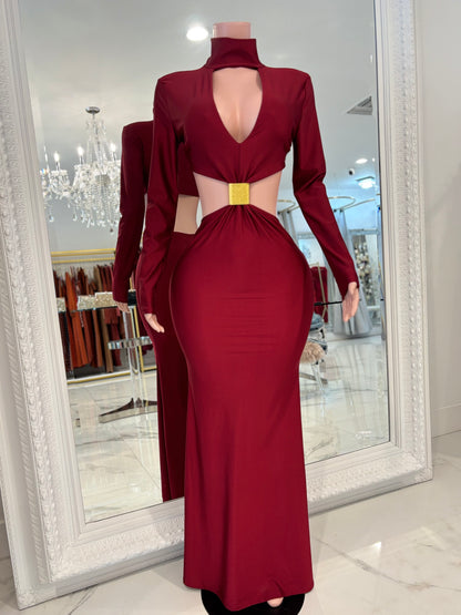 Beauty is Deadly Maxi Dress Rojo Vino