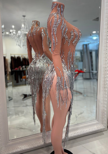 I'm Just Getting Started Mini Dress Nude Plateado