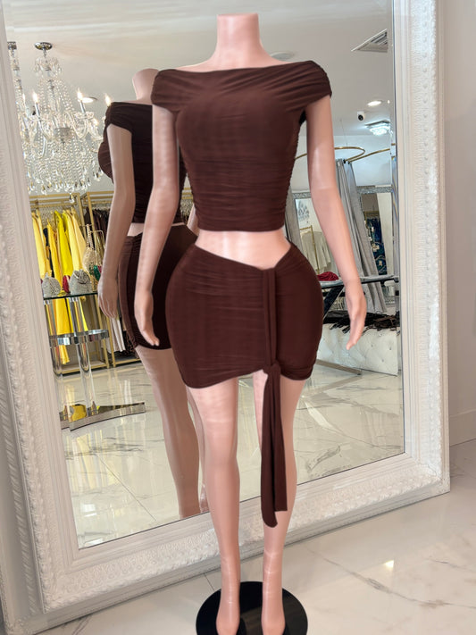 Cutella Skirt Set Brown