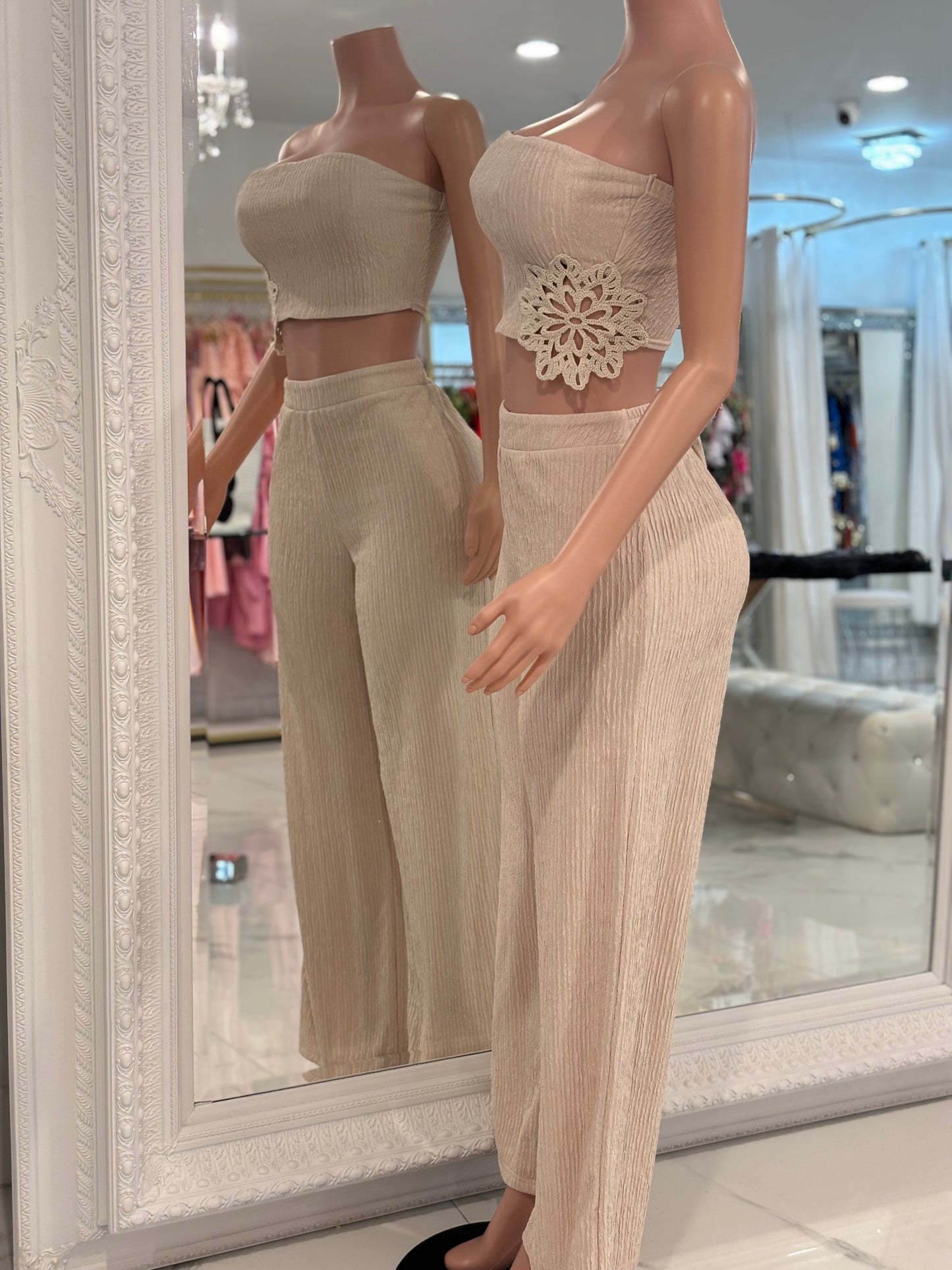 Distracción Crochet Pants Set