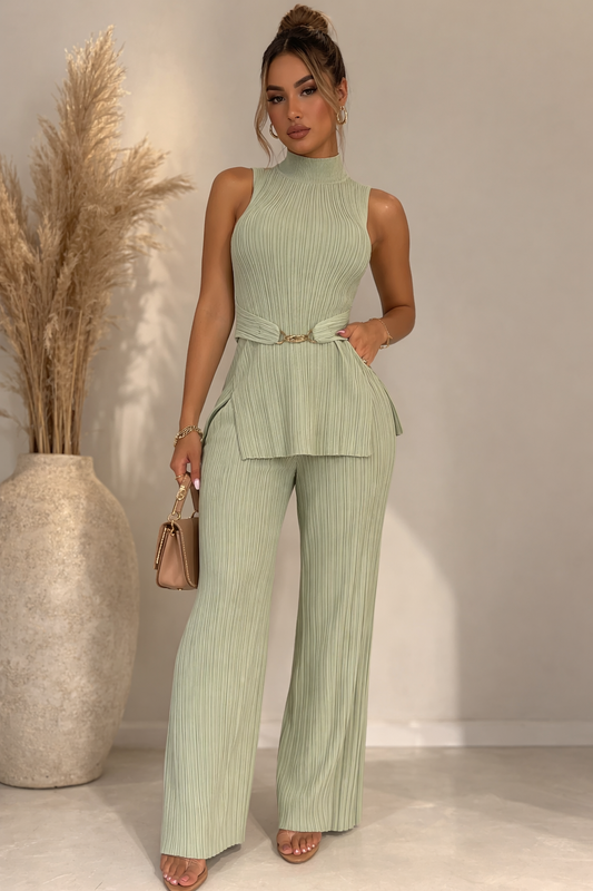 The Draped Aura Ribbet Pant Set Green