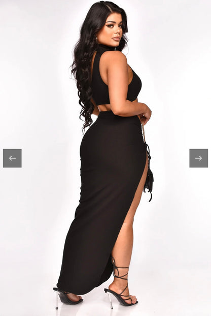 Crushing Hearts Ribbed Maxi Dress  Black