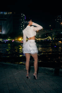 Get Low Feathery Skirt Set White